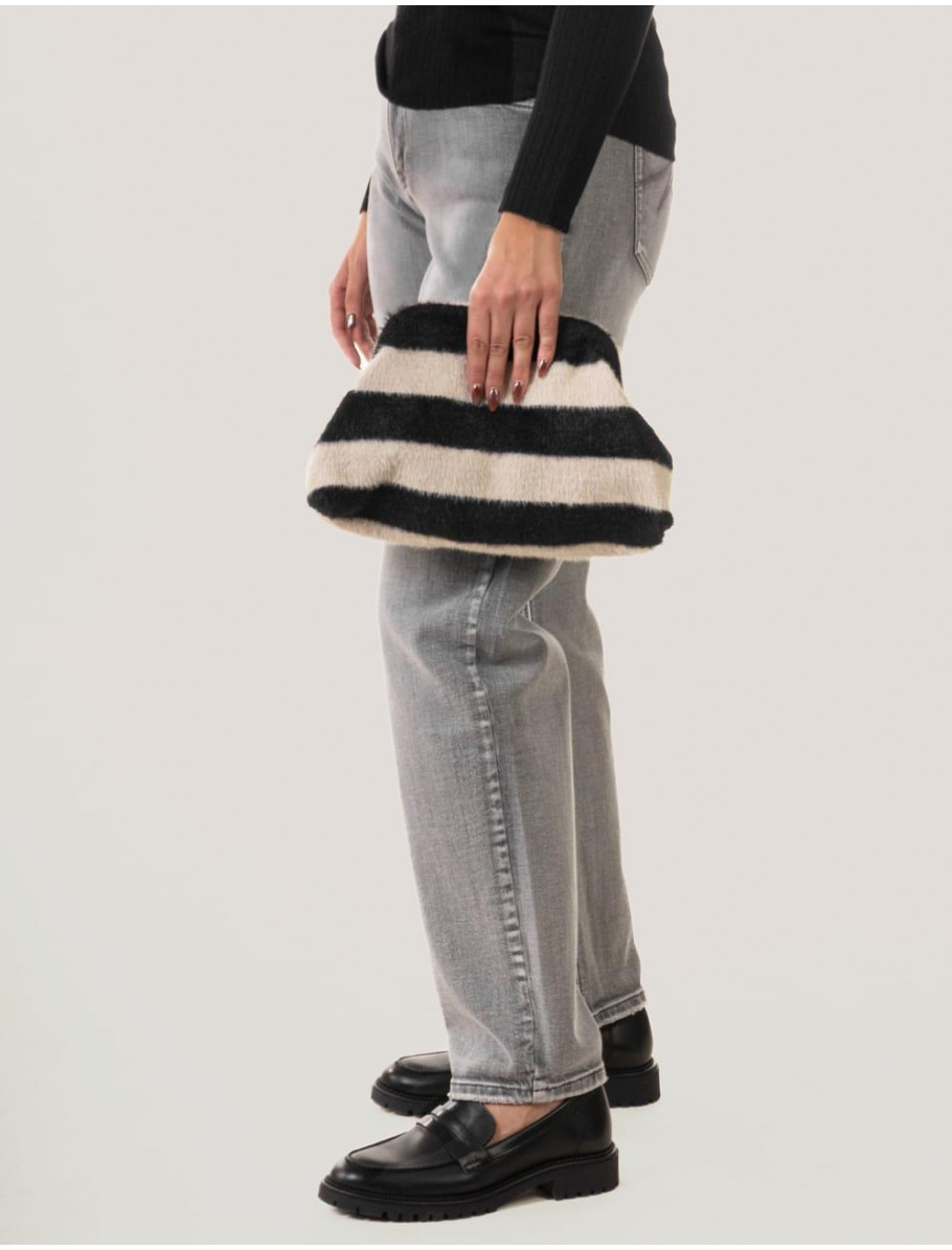 BOLSO OBVIO COMPLEMENTOS SAMAY NEGRO