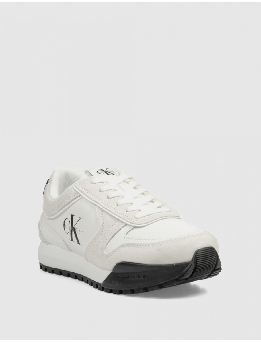 ZAPATILLA CALVIN KLEIN TOOTHY RUNNER IRREGULAR BLANCO