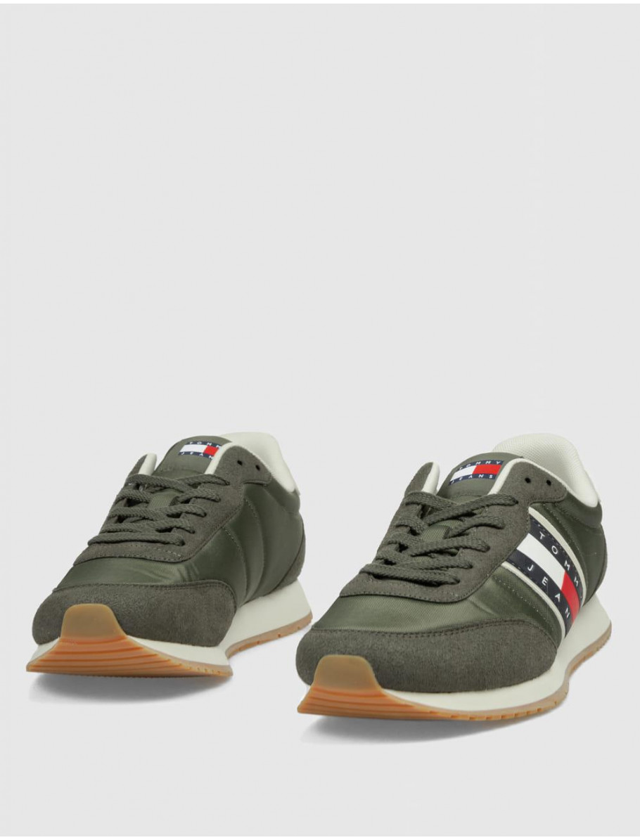 ZAPATILLA TOMMY HILFIGER TJM CORE CLASSIC RUNNER VERDE
