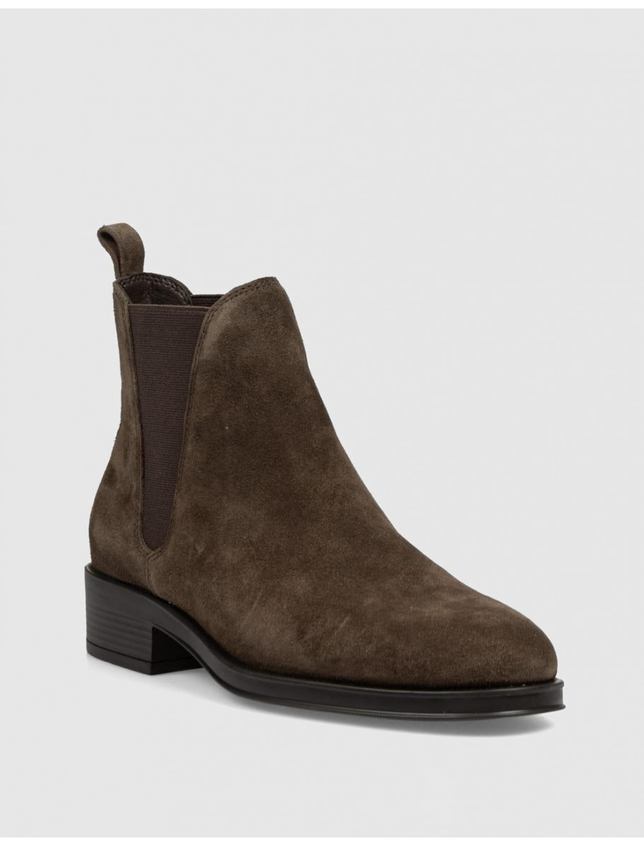 BOTiN ANOTHER TREND 5713 MARRoN