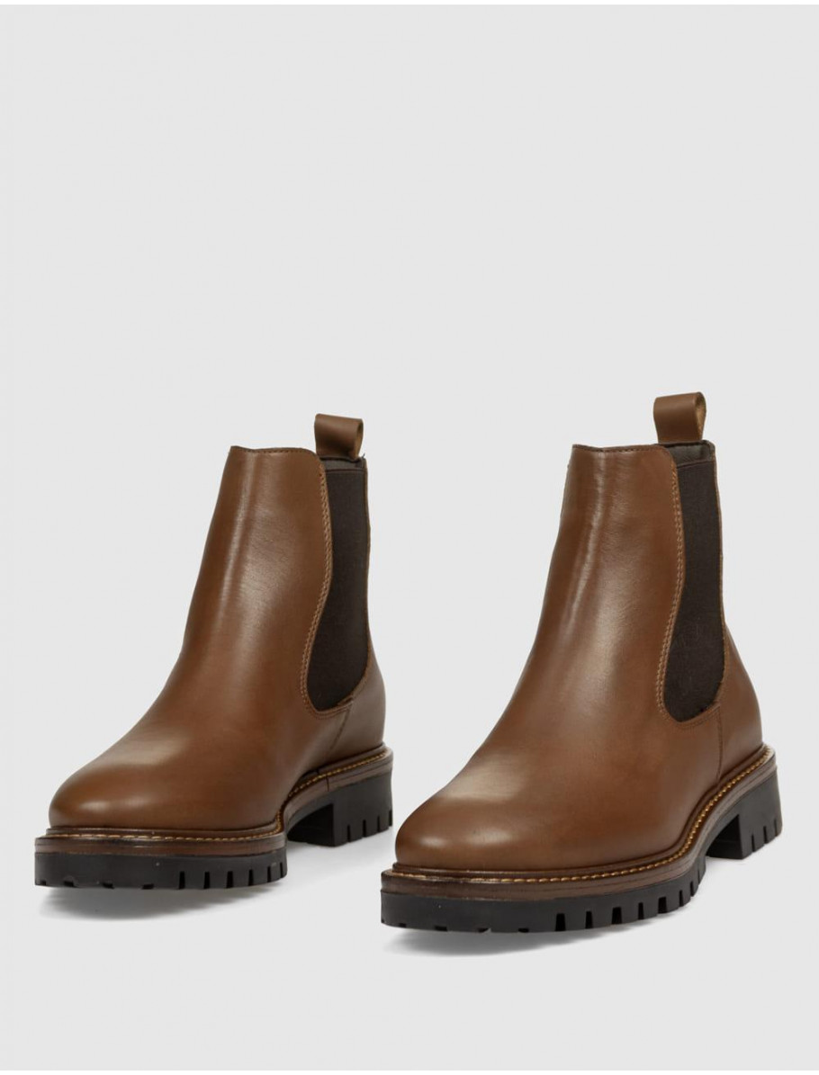 BOTiN ALPE MILITARE 2609 CUERO