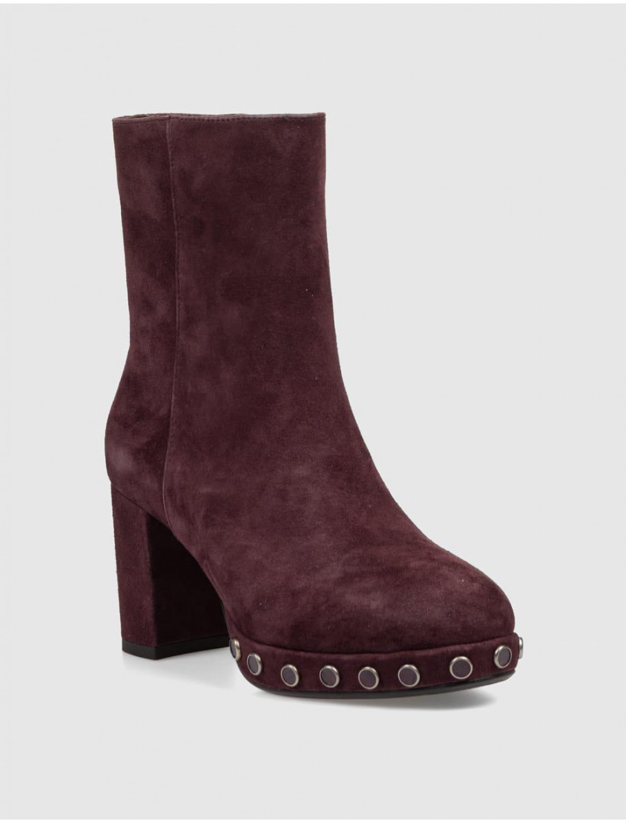 BOTiN NOA HARMON BETH BURDEOS