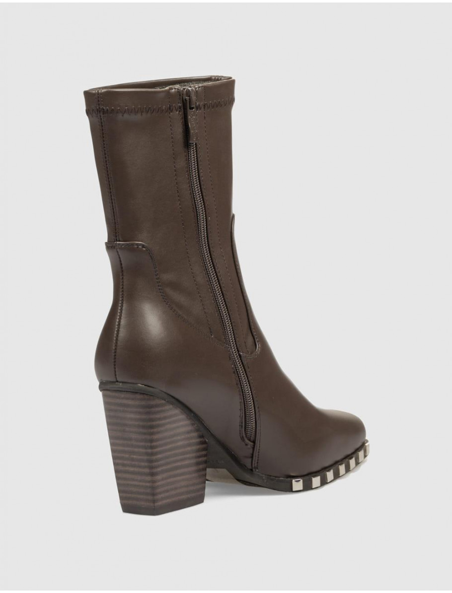 BOTiN NOA HARMON IVETTE MARRoN
