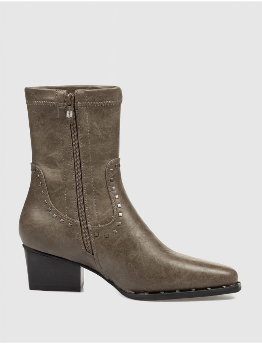 BOTiN NOA HARMON IVETTE MARRoN